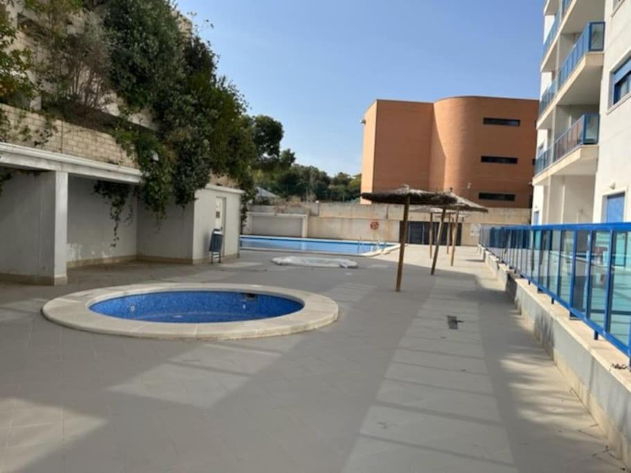 Apartamento Alicante Beach Екстериор снимка